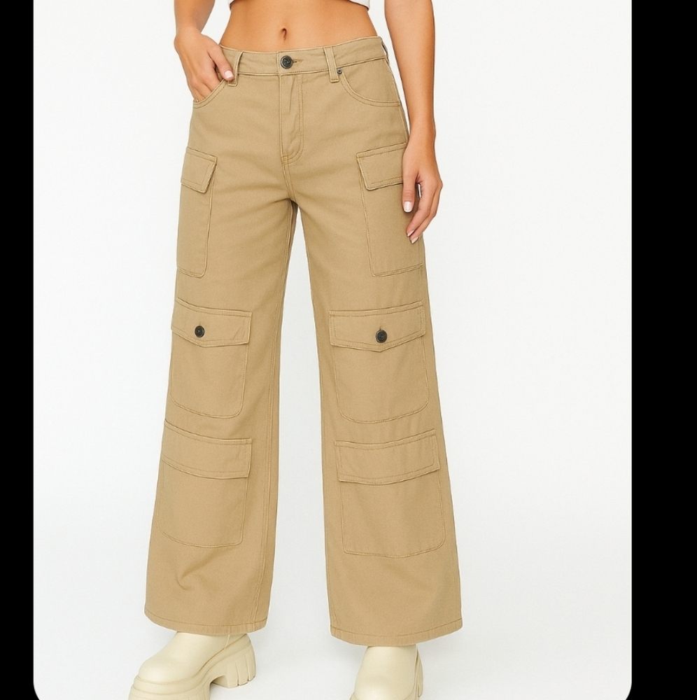 FOREVER 21 Women’s Tan Wide-Leg Utility Cargo Jeans Small Gorp Core Y2K‎ Style